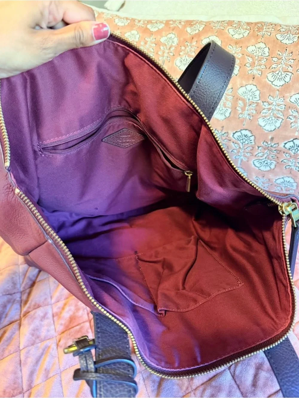 Fossil cowhide pebbled leather burgundy Fiona tote bag purse